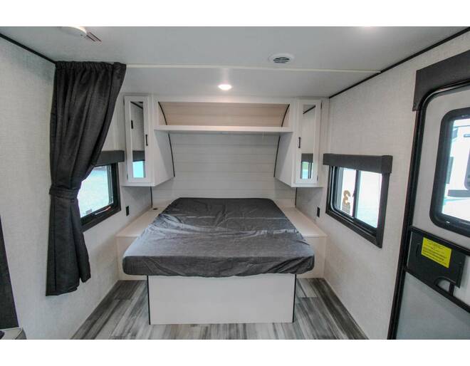 2024 Open Range Conventional 25FB Travel Trailer at Wilder RV STOCK# OR24209 Photo 20