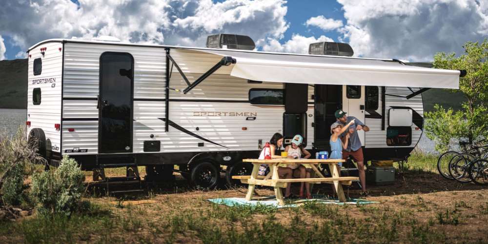 The Amenities of Home - Sportsmen RVs