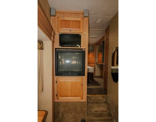 2007 Peterson Excel RT 28TRW Fifth Wheel at Wilder RV STOCK# VT24145A Photo 12