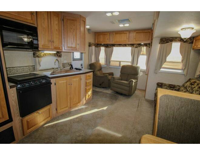 2007 Peterson Excel RT 28TRW Fifth Wheel at Wilder RV STOCK# VT24145A Photo 27