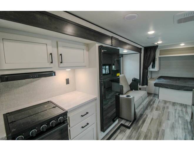 2024 Open Range Conventional 25FB Travel Trailer at Wilder RV STOCK# OR24209 Photo 8