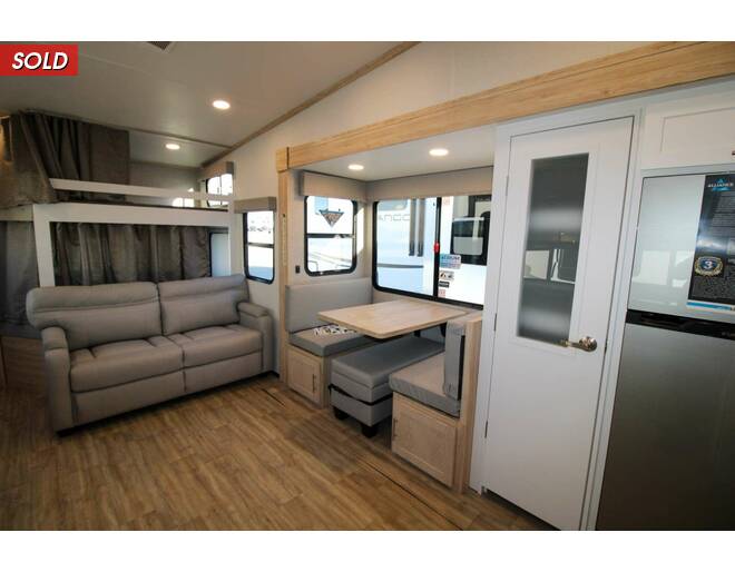2023 Alliance Avenue All Access Series 28BH Fifth Wheel at Wilder RV STOCK# PA23099 Photo 9
