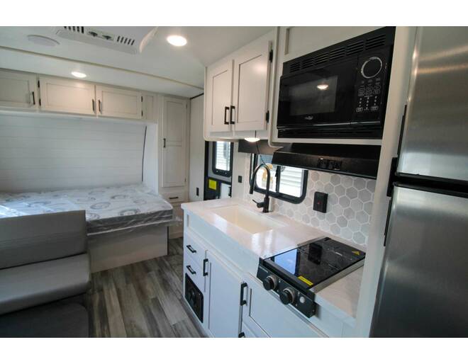 2024 Open Range Conventional 19BH Travel Trailer at Wilder RV STOCK# OR24040 Photo 8