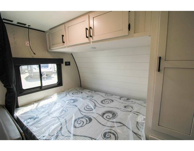 2024 Open Range Conventional 19BH Travel Trailer at Wilder RV STOCK# OR24040 Photo 20