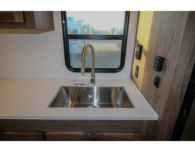 2024 Alliance Avenue All Access Series 24RK Fifth Wheel at Wilder RV STOCK# PA24092 Photo 15